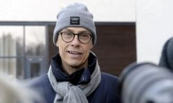 ألكسندر ستاب يفوز بالرئاسة في فنلندا